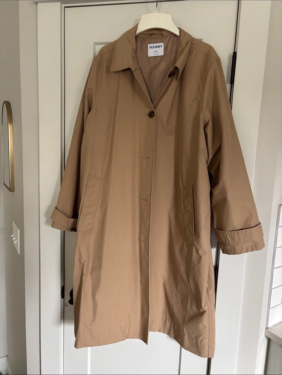 Old Navy Jackets & Blazers - Old Navy Women's Camel Single-Breasted Trench Coat